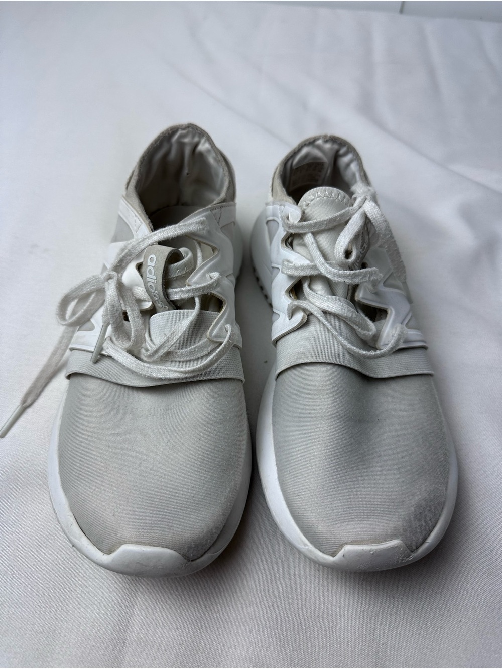 Adidas Womens Tubular Viral S75583 white Running Shoes Sneakers Size 7.5